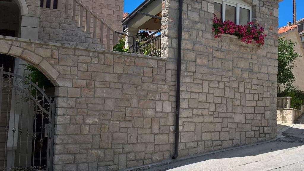 Apartament Ariana