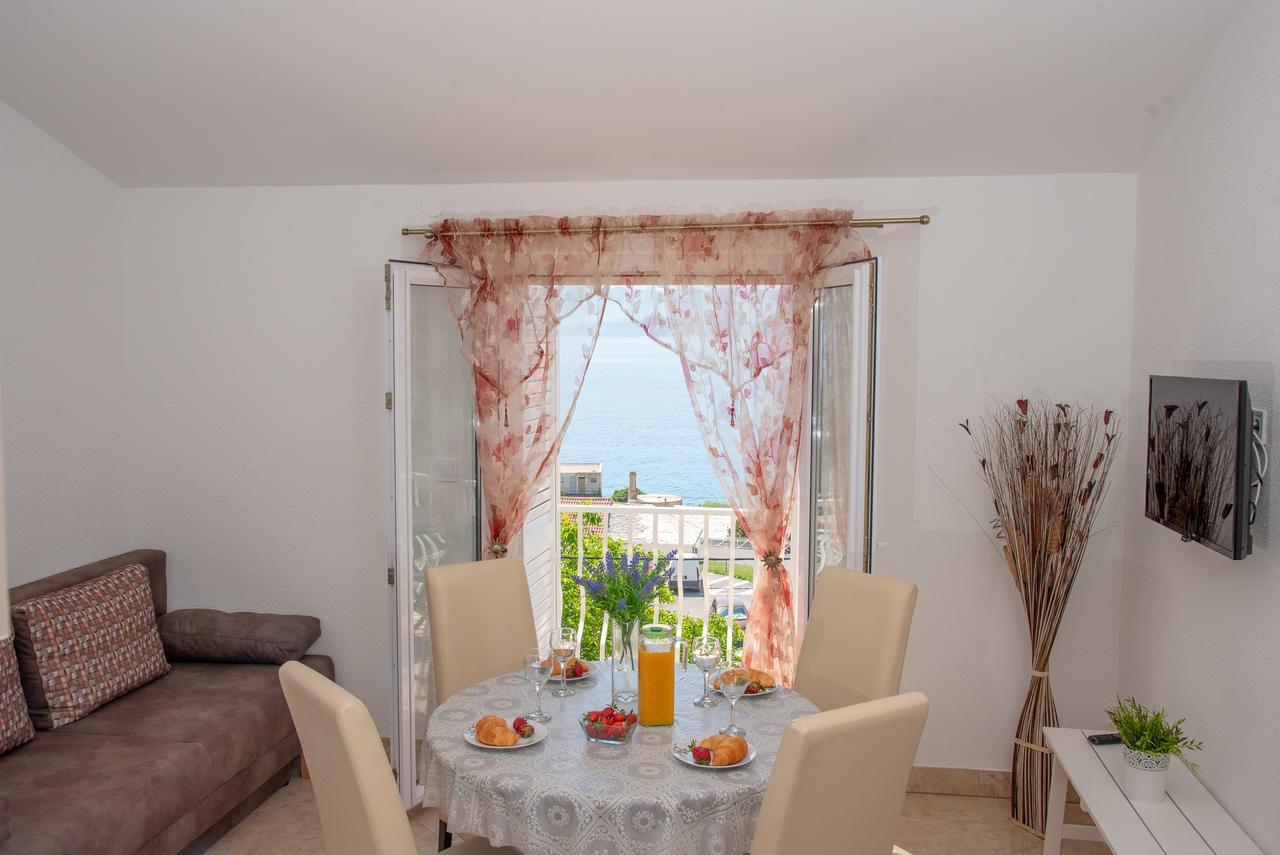 Apartman Ariana *