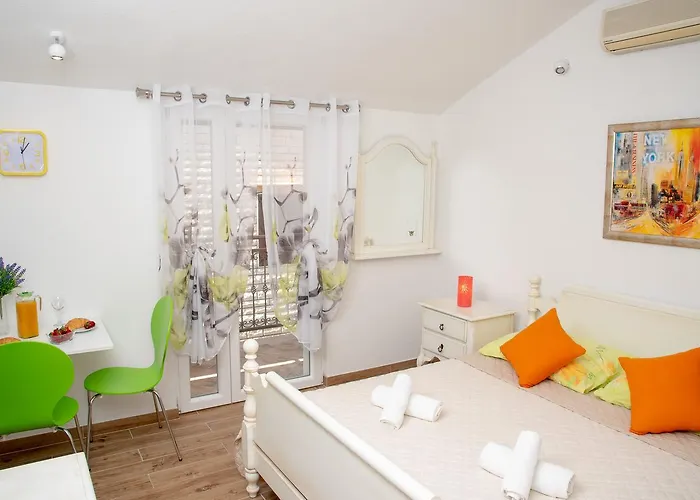 Apartment Ariana